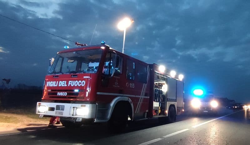 RIVAROLO CANAVESE - Una domenica speciale per aiutare i vigili del fuoco: «Tutti possiamo dare una mano» - FOTO e VIDEO