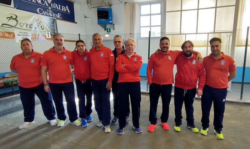 SAN GIORGIO CANAVESE - Bocce, pareggio con polemiche arbitrali per le «furie rosse»