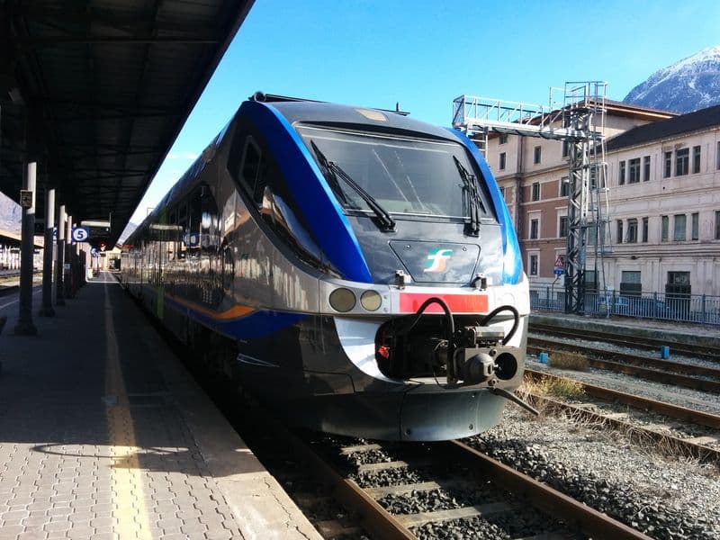 FERROVIA IVREA-AOSTA - Aggiudicati da Rfi i lavori per l'elettrificazione: cantieri per 79 milioni di euro