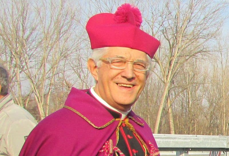 IVREA - Il messaggio per la Santa Pasqua del vescovo Edoardo Cerrato