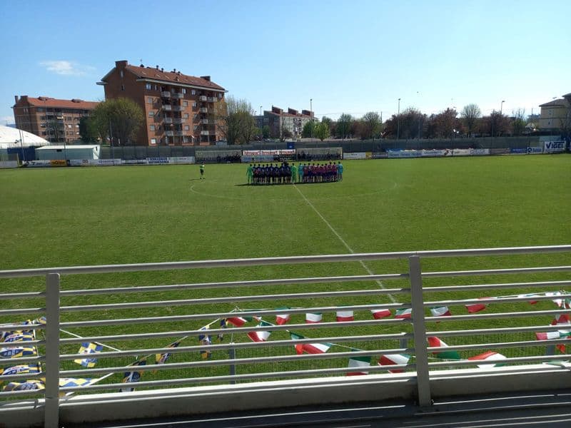 BORGARO - Colpito in faccia da una pallonata, giovane arbitro finisce in ospedale