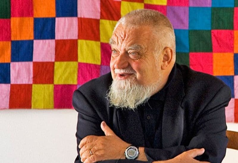 ALBIANO D'IVREA - L'ex priore di Bose, Enzo Bianchi, lancia una raccolta fondi per Casa della Madia