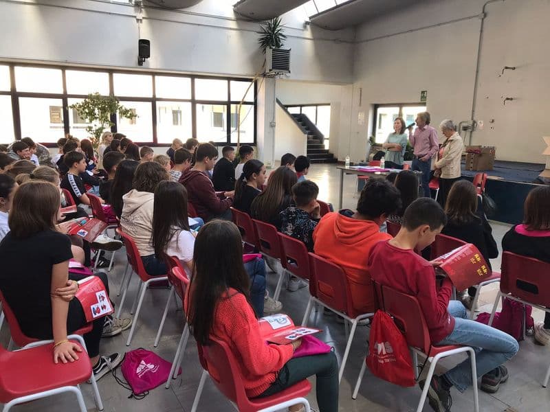 CASTELLAMONTE - Studenti a scuola di donazione con i volontari Avis - FOTO