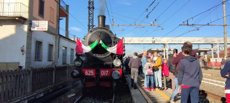 CHIVASSO - Torna in stazione il treno storico della Fondazione Fs