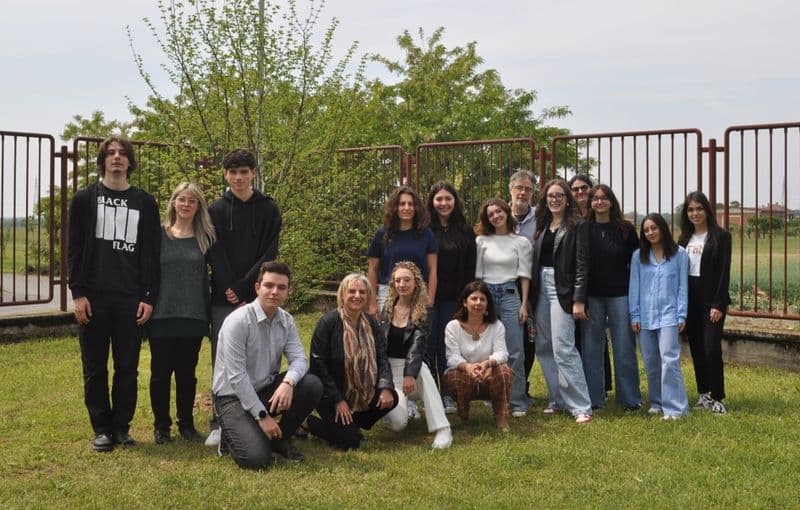 CALUSO - Al liceo Martinetti inaugurato un piccolo Giardino dei Giusti