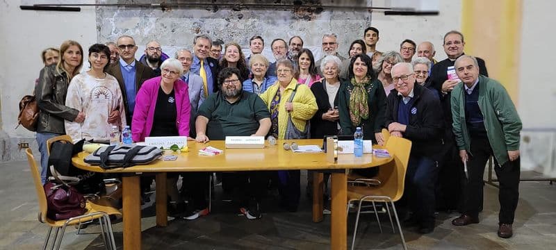 IVREA - Adinolfi presenta il libro contro l'aborto: «Si fanno pochi figli, così Ivrea muore»
