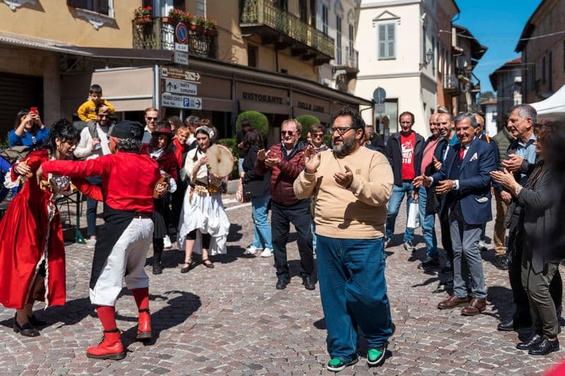 SAN GIORGIO CANAVESE - Buona la prima per Morena Stories con Peppone Calabrese - FOTO e VIDEO
