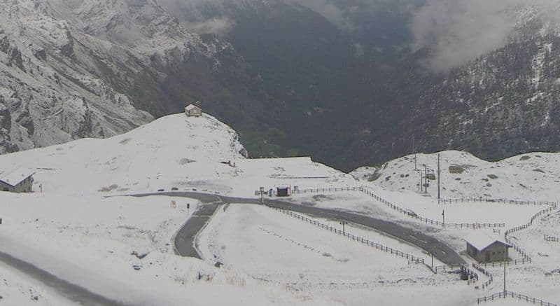 CERESOLE REALE - Riaperta la strada fino alla diga del Serrù: per il Nivolet bisogna attendere