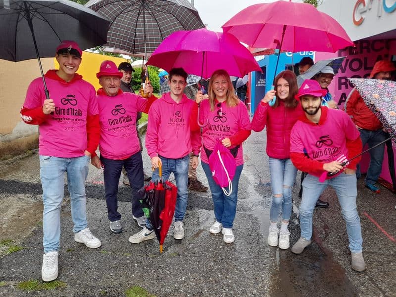 BORGOFRANCO D'IVREA - #FacciadaGiro 2023: le foto di QC tra il pubblico del Giro d'Italia - GALLERY 3