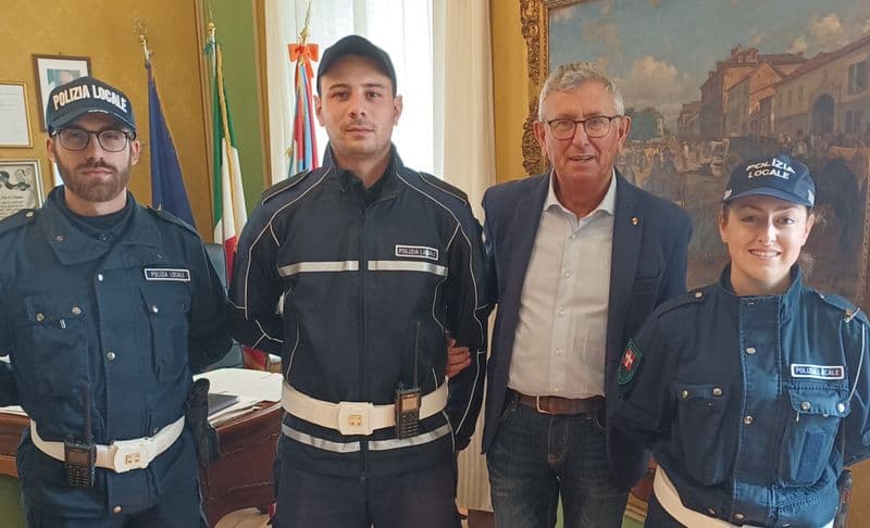 CHIVASSO - Sono operativi i tre nuovi agenti della polizia locale