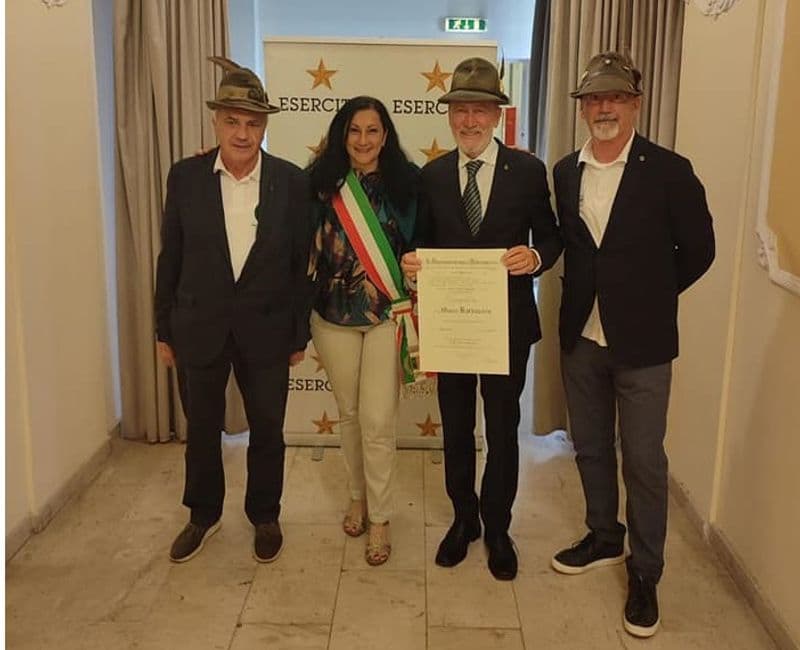 BORGOFRANCO D'IVREA - L'Alpino Marco Barmasse nominato Cavaliere della Repubblica - FOTO