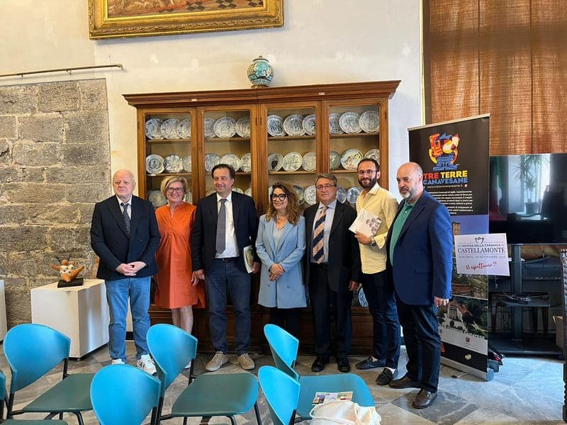 CASTELLAMONTE - La ceramica del Canavese in mostra a Savona - FOTO