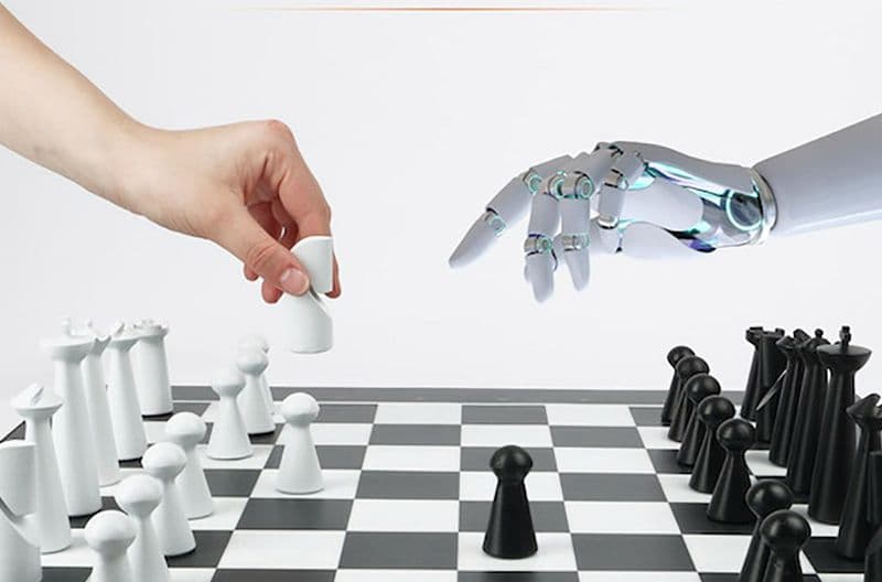 GADGET – La scacchiera robot che muove da sola