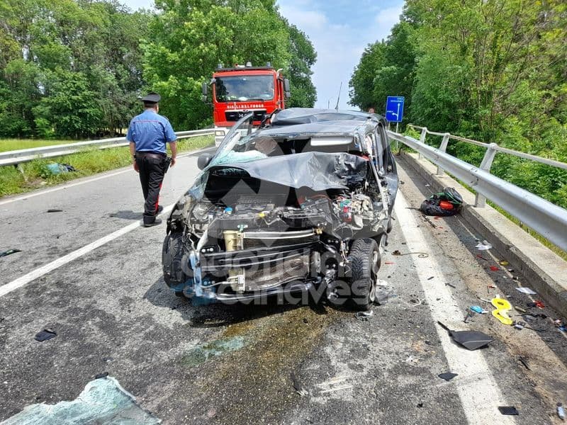SPINETO - Schianto sulla circonvallazione, dopo oltre venti giorni in prognosi riservata è fuori pericolo l'automobilista di San Benigno