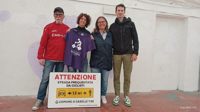 CASELLE - Paola Gianotti consegna la prima maglia viola nel ciclismo - FOTO