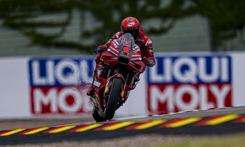 MOTO GP - Pecco Bagnaia secondo in Germania: super duello con Jorge Martin anche per il mondiale
