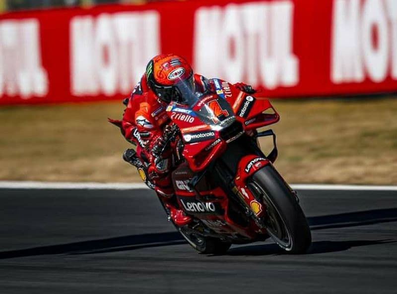 CHIVASSO - Francesco Bagnaia trionfa ad Assen, l'università della moto