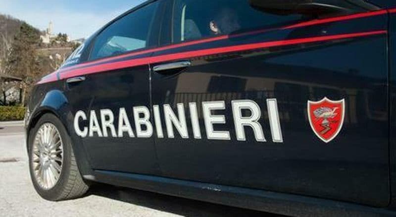 BRANDIZZO - Incidente in moto in via Torino: padre e figlia portati in ospedale
