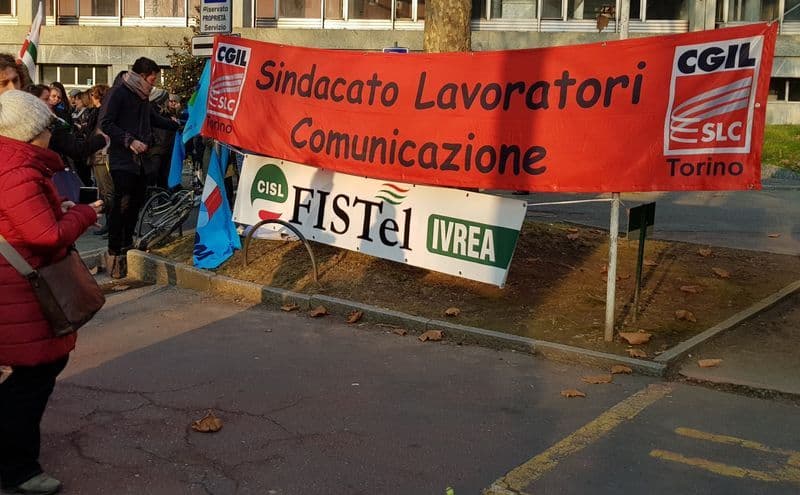 IVREA - Salvi 61 posti di lavoro in Comdata: dipendenti in cassa integrazione per altri sei mesi