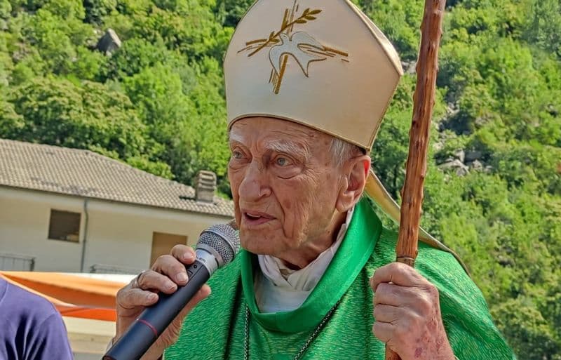 IVREA - E' MORTO LUIGI BETTAZZI, VESCOVO EMERITO E PERSONA DI PACE