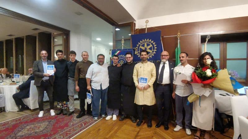 CASTELLAMONTE - Una serata ricca di emozioni con Pegah Moshir Pour, Hooman Soltani e l'associazione Violetta - FOTO