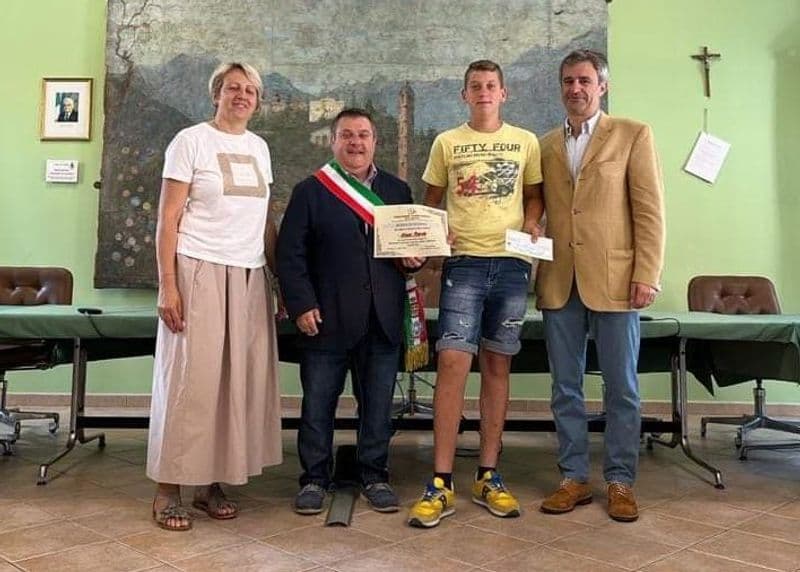 VALPERGA - Ente Savio Savino, consegnata la borsa di studio a Diego Riorda