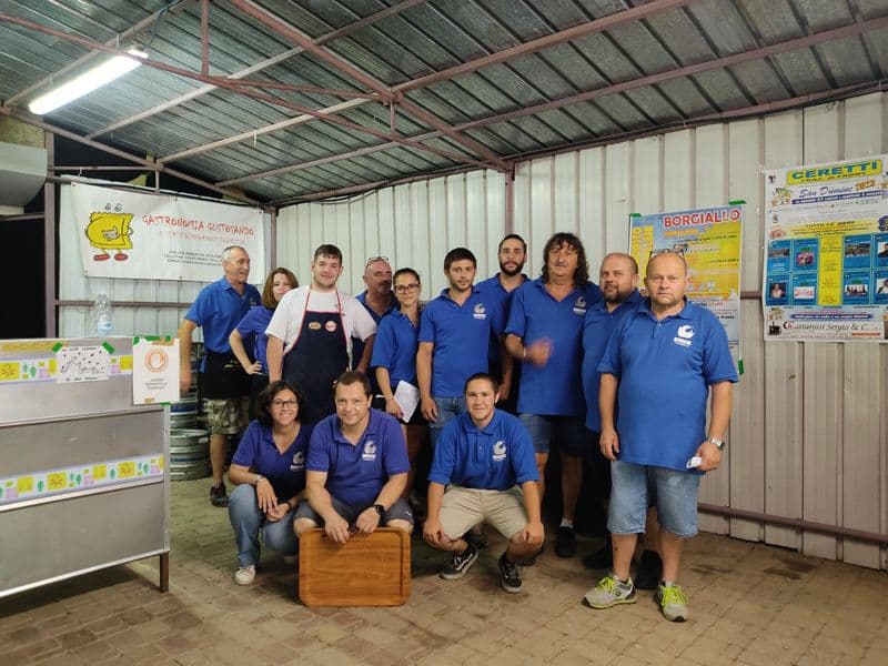 CUORGNE' - Festa riuscita per la frazione Ronchi Maddalena - FOTO