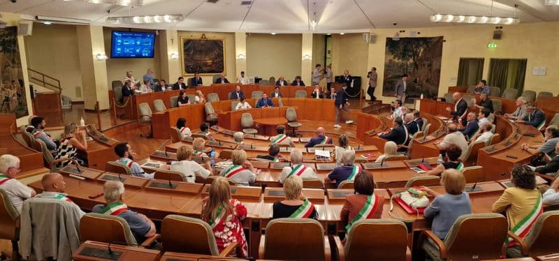 NUOVO OSPEDALE DEL CANAVESE - Ivrea o Pavone? L'assessore Marrone assicura: «Deciderà la Regione»