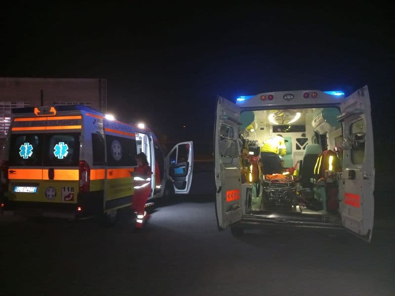 FOGLIZZO-MONTANARO - Schianto sulla provinciale: due motociclisti in prognosi riservata al Cto