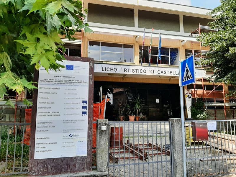 CASTELLAMONTE - Sono partiti i lavori di ristrutturazione del liceo Faccio - FOTO