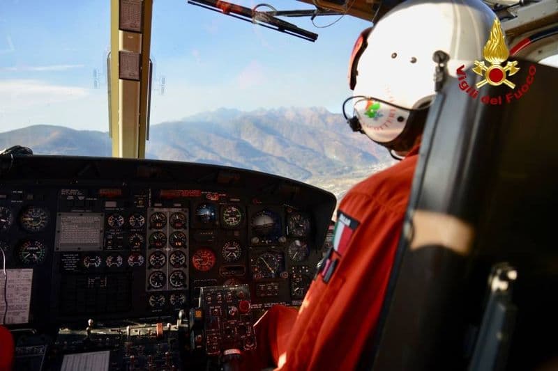 LOCANA - Alpinisti bloccati in parete a 3000 metri: spettacolare salvataggio dei vigili del fuoco con l'elicottero Drago 66 - VIDEO