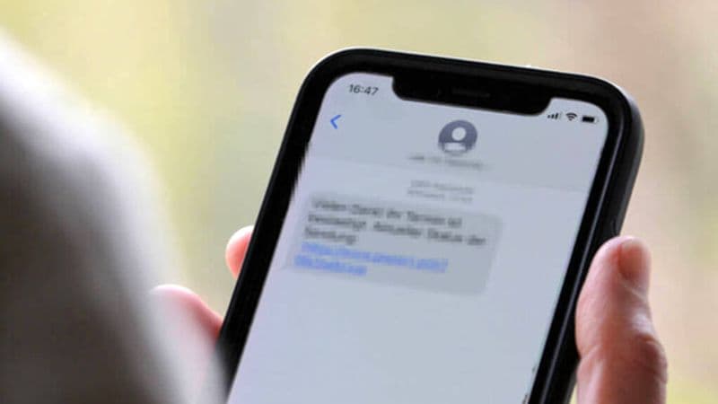 SAN GIUSTO CANAVESE - Revoca benefici della pensione, attenzione ai falsi sms: scatta l'allarme truffe