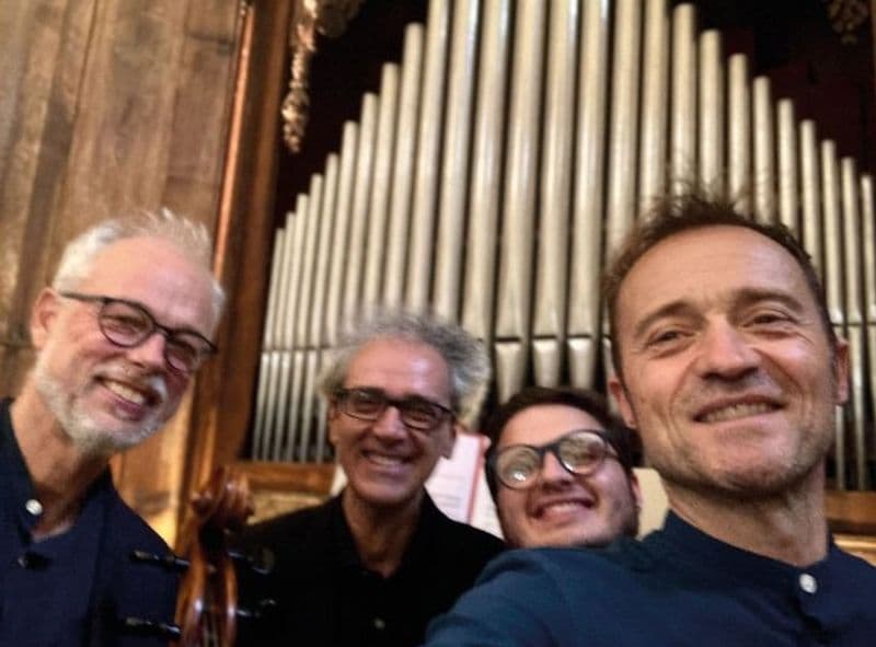 CASTELLAMONTE - Mostra della Ceramica, concerto di musica classica nella rotonda Antonelliana - FOTO