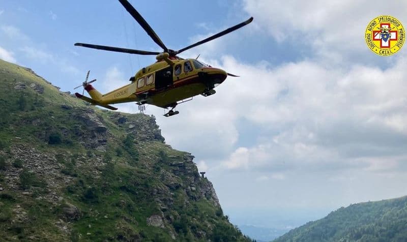 LOCANA - Due alpinisti bloccati a 3000 metri di quota: spettacolare salvataggio del soccorso alpino - VIDEO