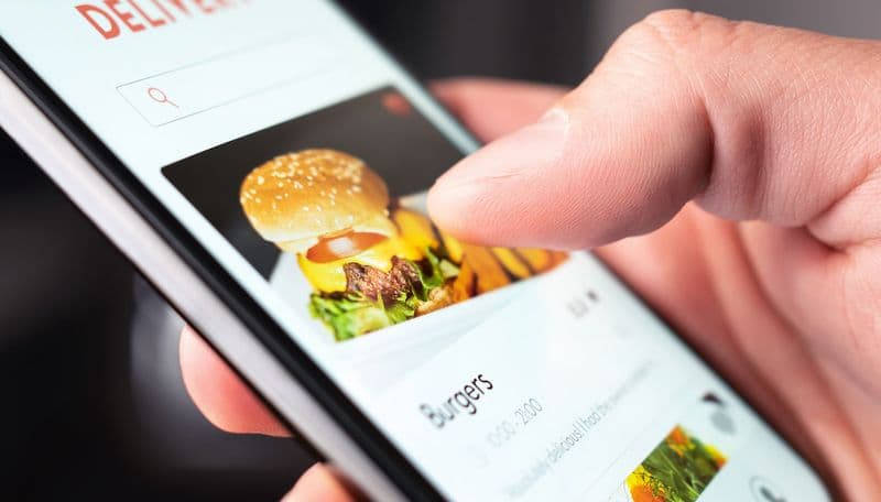 FOOD - Agli italiani piace il cibo consegnato a casa