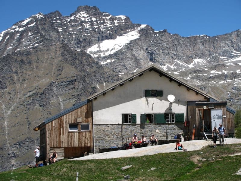 CERESOLE REALE - Lo storico rifugio Jervis cerca un nuovo gestore