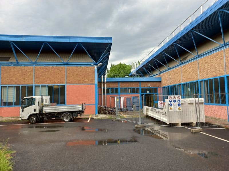 IVREA - L'istituto Olivetti si rifà il look: lavori per 700 mila euro - FOTO