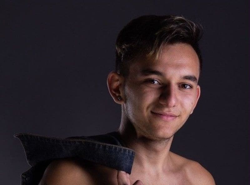 CHIVASSO - Auto contro moto, muore un ragazzo di appena 22 anni