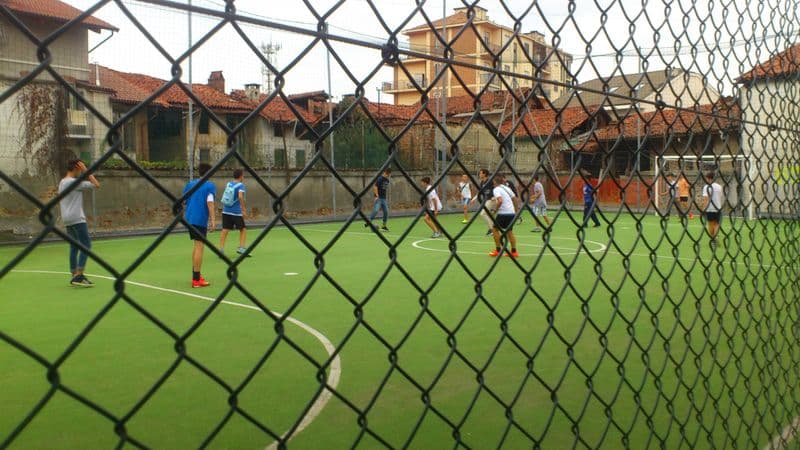 VOLPIANO - Spariti i soldi della parrocchia per i lavori alla piscina e l'ampliamento dell'oratorio: saltano le due opere