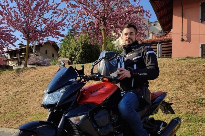 IVREA - Muore sulla pedemontana a soli 31 anni: tutto il Canavese piange la scomparsa di Alessandro Gennaro - FOTO