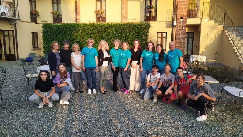 SAN FRANCESCO AL CAMPO - Sicurezza in acqua, in piscina 350 ragazzi delle scuole