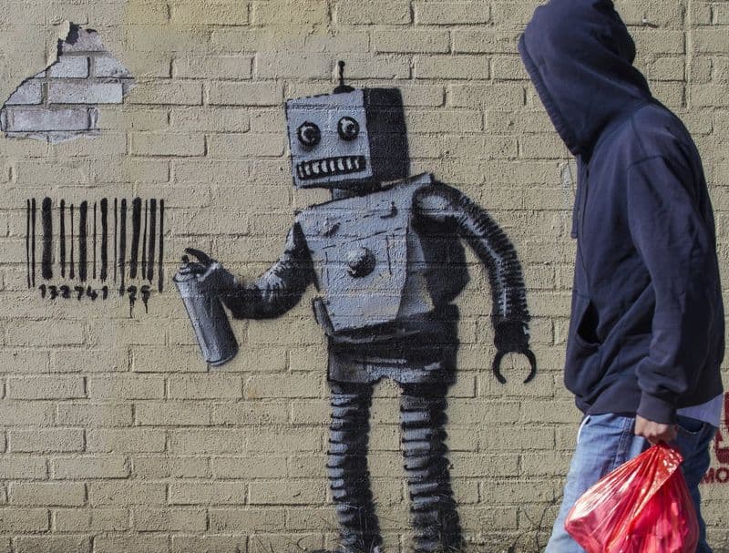 ARTE - La misteriosa identità di Banksy avrebbe i giorni contati