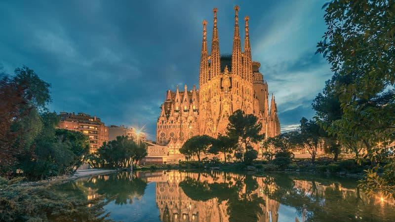 MONUMENTI – Dopo 140 anni di lavori, quasi conclusa la Sagrada Familia di Barcellona