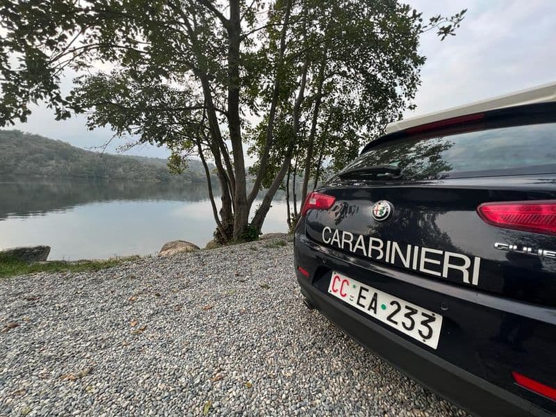 IVREA - Muore annegata al lago Sirio: indagini dei carabinieri per capire che cosa è successo