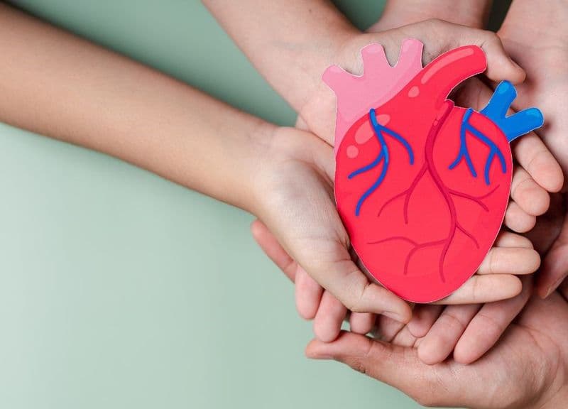 IVREA - Riconoscere l'arresto cardiaco: i medici dell'ospedale scendono in piazza per incontrare i cittadini