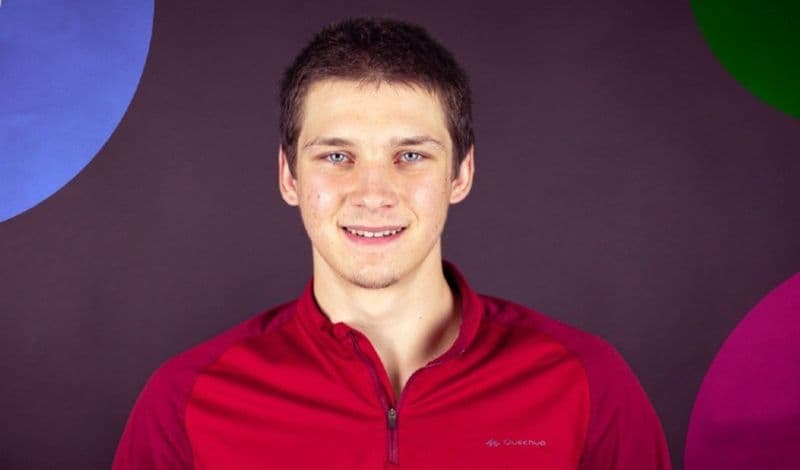 CASTELLAMONTE-BORGIALLO - Precipita in montagna e muore ad appena 19 anni