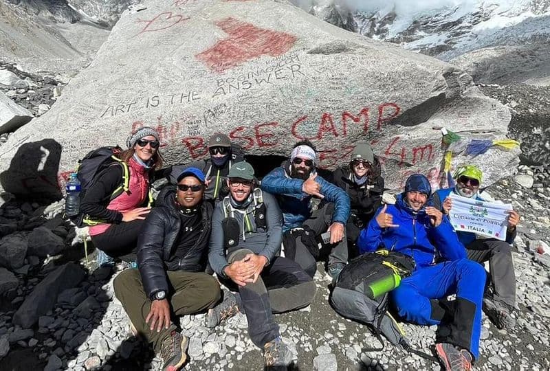 CUORGNE' - Dal Canavese alla conquista dell'Everest: l'ultima spettacolare avventura di Luca Sgarbossa - FOTO