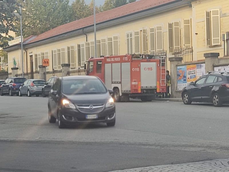 CUORGNE' - Danno all'impianto di riscaldamento, scuola materna chiusa per due giorni: bimbi tutti a casa