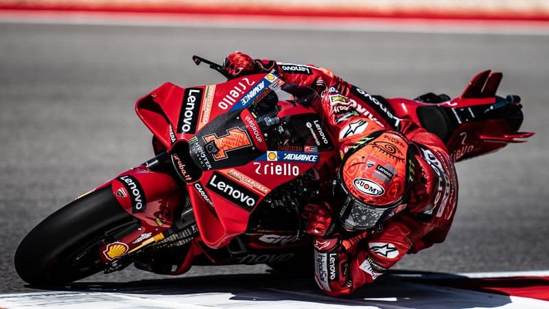 CHIVASSO - Moto GP, Bagnaia solo settimo nella Sprint in Thailandia: vince Jorge Martin