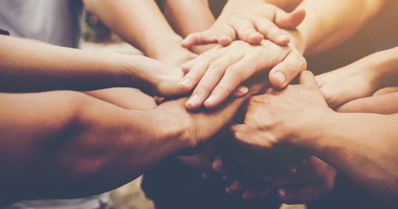 SAN BENIGNO CANAVESE - Una raccolta fondi per aiutare Mirko affetto da sordità e autismo